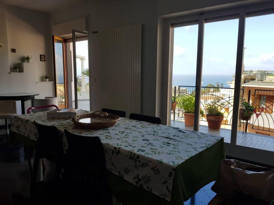 Appartement La Casa Di Giorgina à Sorrente Extérieur photo