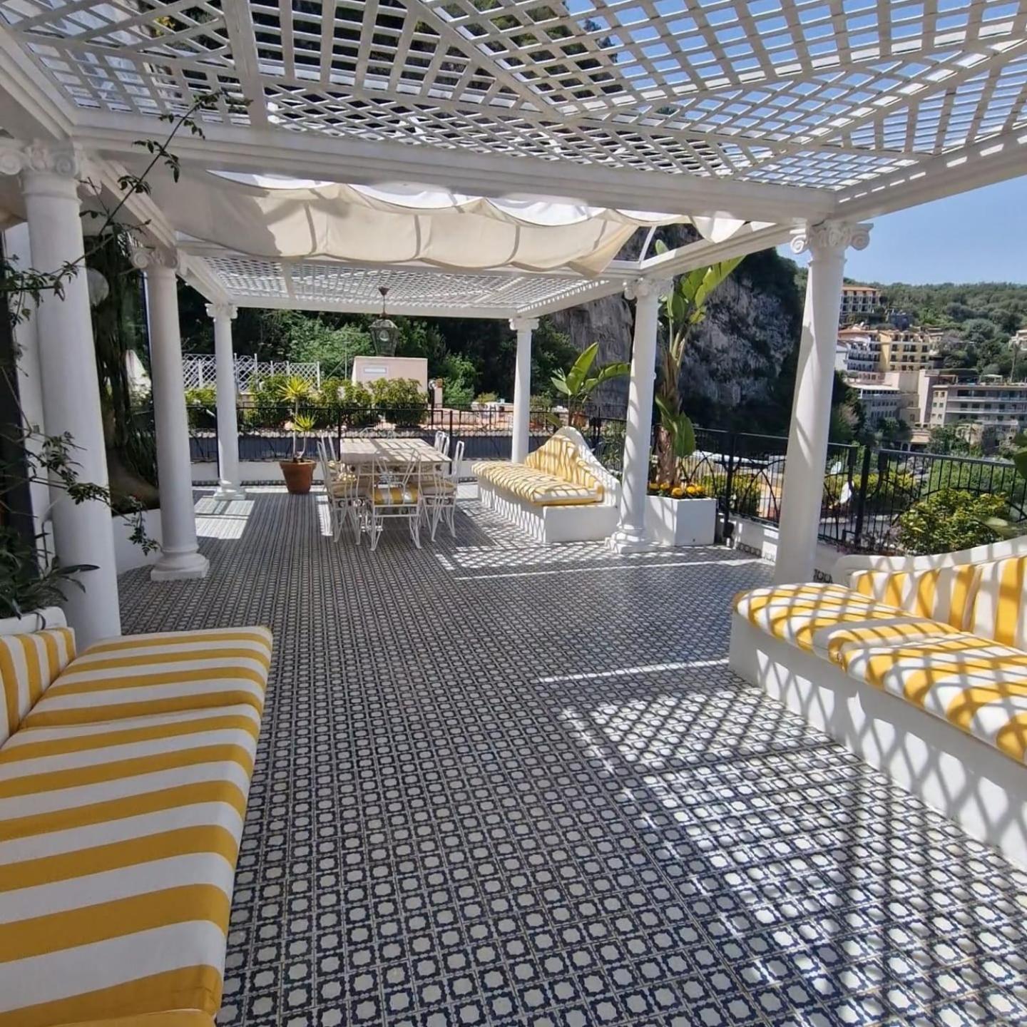 Appartement La Casa Di Giorgina à Sorrente Extérieur photo